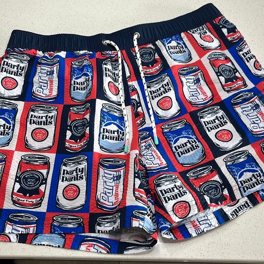 Party Pants Chug Club Beer Can Graphic Print Shorts Size Large 5 inseam Red Whit